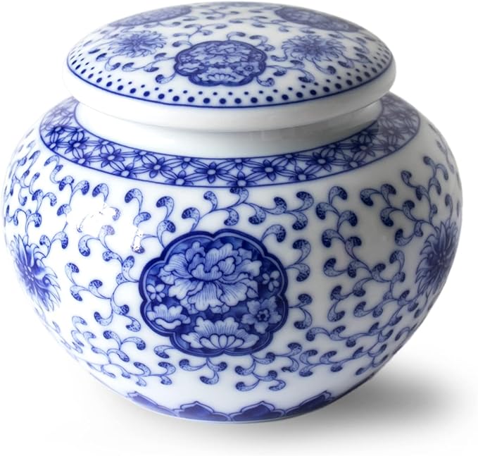 Dahlia Blue and White Porcelain Tea Canister for Loose Tea, Airtight Jingdezhen Tea Caddy, Lotus 600 ML