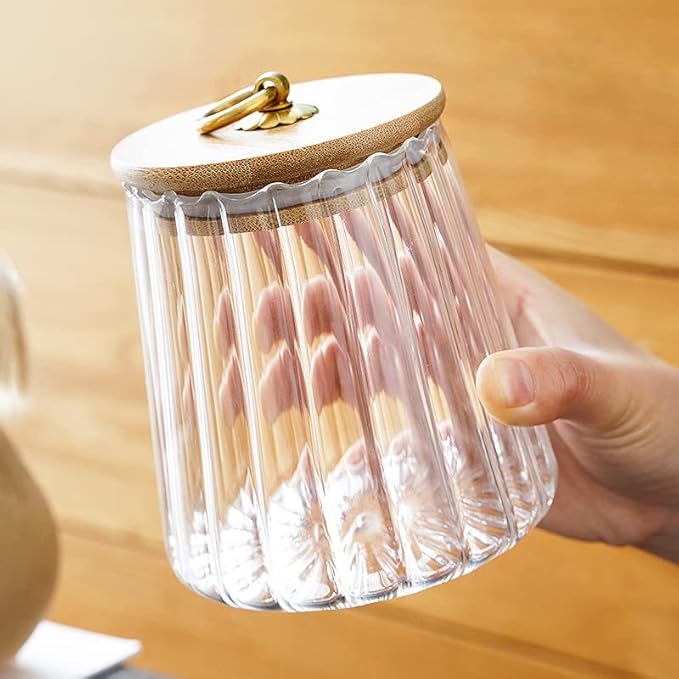 Viovian 22 OZ Glass Storage Jar with Lid and Spoon Clear Coffee Canister Cute Decorative Glass Sugar Container for Food Sugar Tea 650ml