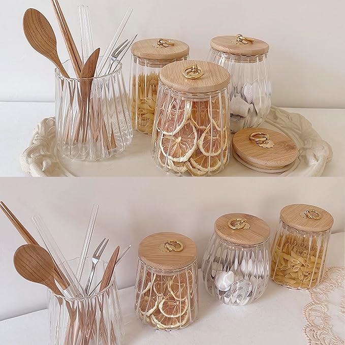 Viovian 50 FL OZ Large Glass Storage Jar with Lid Coffee Nuts Canister Vintage Clear Decorative Glass Jars for Food Coffee Beans Cookie Candy Flour
