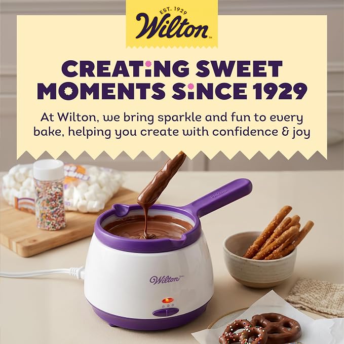 Wilton Candy Melts Melting Pot, Strawberries Cakepops, 2.5-Cup | 2.5-Cup Electric Melting Pot Keeps Candy Melts Warm for Dipping Strawberries, Cake Pops & Chocolate-Coated Treats