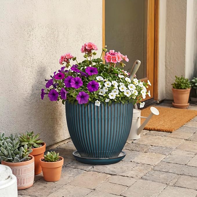 Ceramic Planter, 10 Inch Plant Pot with Drainage Hole and Saucer, Round Planters for Indoor Plants, Decorative Plant Pots, Modern Planter, Living Room Decor, Gifts for Plant Lovers, Retro Blue