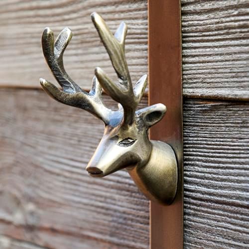 Ivyline Christmas Deer Wreath Hanger in Brass - Door and Wall Festive Decoration - Holiday Seasonal Holder - H38 x W3 cm