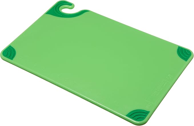 San Jamar Saf-T-Grip Plastic Cutting Board with Safety Hook, 12" x 18" x 0.5", Green (Pack of 2)
