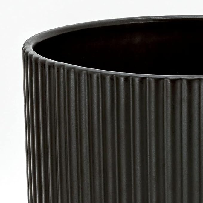 Amazon Basics Fluted Ceramic Planter Pot for Indoor Outdoor Plants, Round Flower Pot with Drainage Hole, 8-inch, Black