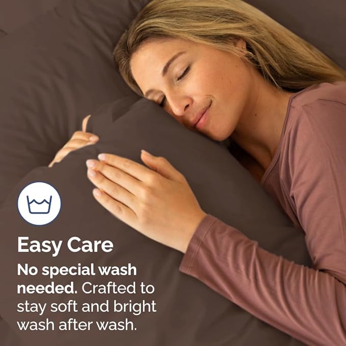 Standard Pillow Cases Set of 2 - Ultra-Soft Hotel Quality Pillowcase Covers - Comfy & Wrinkle Free - Stain and Fade Resistant - Machine Washable Pillow Protectors - 2 Piece Set - Standard Size Brown