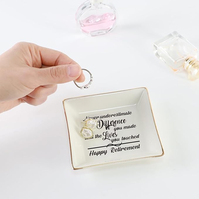HOME SMILE Retirement Gifts for Women-Ceramic Ring Dish Jewelry Tray-Happy Retirement Appreciation Gift for Mom,Coworkers, Boss,Friends,Nurse,Teacher-Never Underestimate the Difference You Made