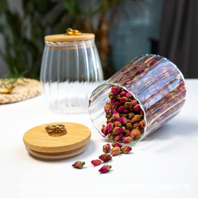 Viovian 22 OZ Glass Storage Jar with Lid and Spoon Clear Coffee Canister Cute Decorative Glass Sugar Container for Food Sugar Tea 650ml
