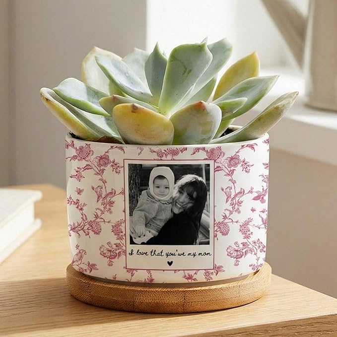 Personalized Mom Photo Plant Pot, Custom Toile De Jouy Mom Photo Planter, Mother Day Portrait Flower Pot, Grandma Gift, Gifts from Daughter