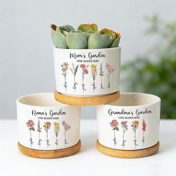 Personalized Mom's Garden Plant Pot, Custom Floral Month with Kids Names Plan Pot, Birth Flowers Mom Gifts from Daughter, Grandma Gift, Mama Gifts