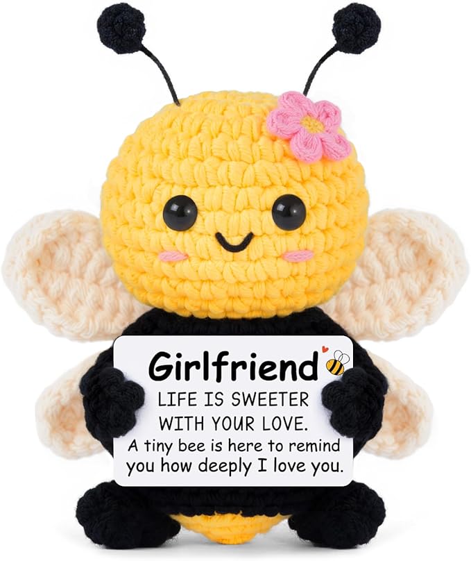 Gifts for Girlfriend - Romantic Handmade Crochet Bee - I Love You to My Love Wedding Anniversary Birthday Gift for Women Couple, Emotional Support Crochet Decor