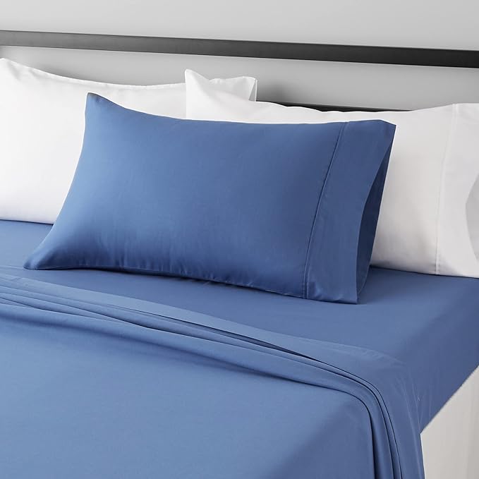Amazon Basics Lightweight Breathable Super Soft Easy Care Wrinkle Resistant Brushed Microfiber 3-Piece Bed Sheet Set with 14-Inch Deep Pockets, Twin, Dutch Blue, Solid