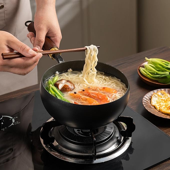 Mini Carbon Steel Wok Pan with Wooden Lid, Nonstick Stir Fry Skillet, Detachable Wooden Handle, Multi-Functional Cooking Pan for Gas Stoves,20cm/7.9in(20cm/7.9in)