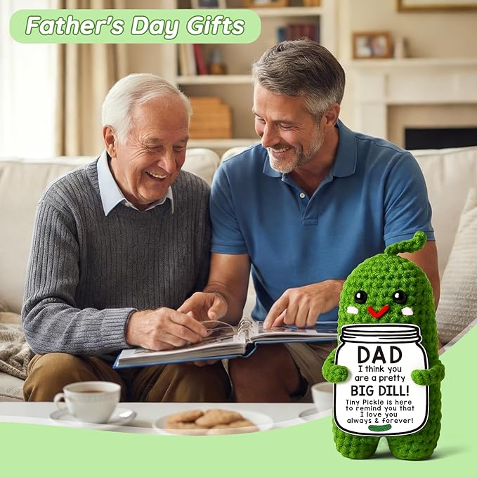MAMAGIFTREE Dad Gifts from Daughter or Son,Handmade Crochet Pickle Dad Birthday Gifts -I Love Best Daddy Ever Gift Thank You Daddy Funny Emotional Care Desk Decor