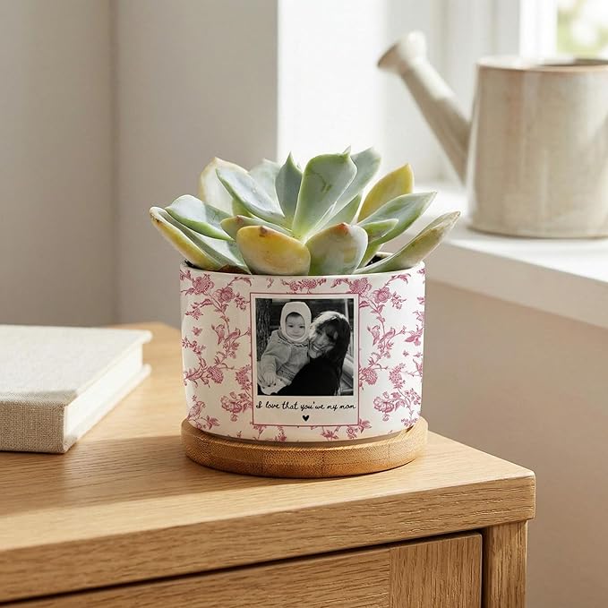 Personalized Mom Photo Plant Pot, Custom Toile De Jouy Mom Photo Planter, Mother Day Portrait Flower Pot, Grandma Gift, Gifts from Daughter