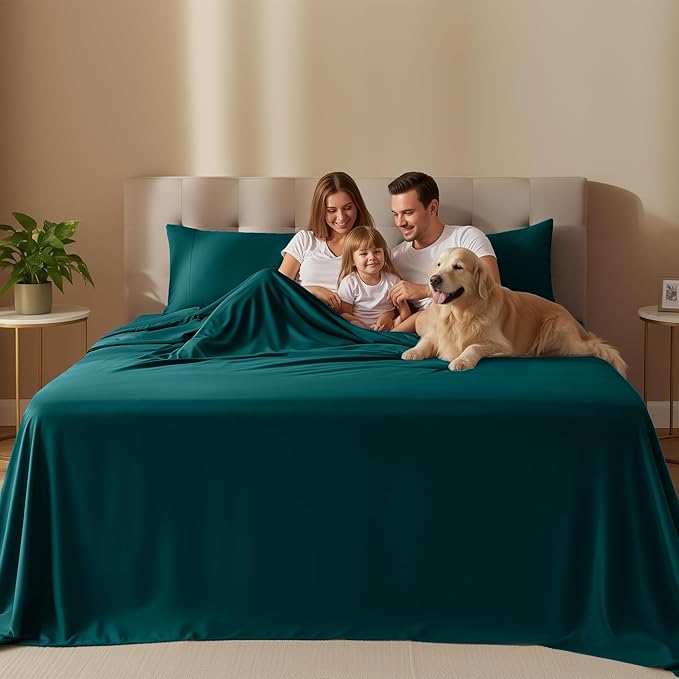 Utopia Bedding King Size Sheet Set – 4 Piece Bed Sheets, Soft and Breathable Microfiber, Includes 1 Fitted Sheet, 1 Flat Sheet and 2 Pillowcases – Oeko Tex (Teal Green)