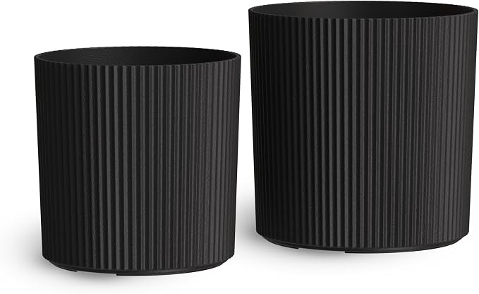 Mayne Haven Set of 2 (12in and 14in) Fluted Planter, Round Planters for Outdoor Plants, Lightweight Concrete Look Plant Pots for Porch, Patio, Garden and Entryway Décor, Black