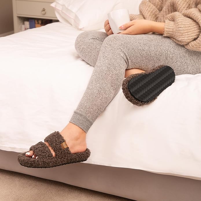 EverFoams Womens Fuzzy Open-toe Slippers Soft Comfy Memory Foam Indoor House Shoes