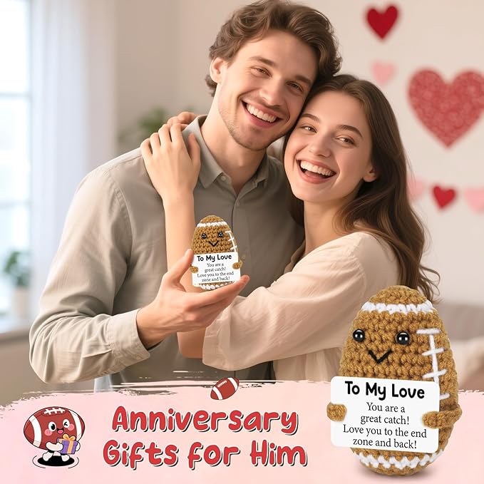 BiuNiuring Birthday Gifts for Him Her Boyfriend Girlfriend, to My Love Fathers Day Handmade Crochet Football, Cute Anniversary Present for Him, Mini Romantic I Love You Gifts for Husband Wife Couple