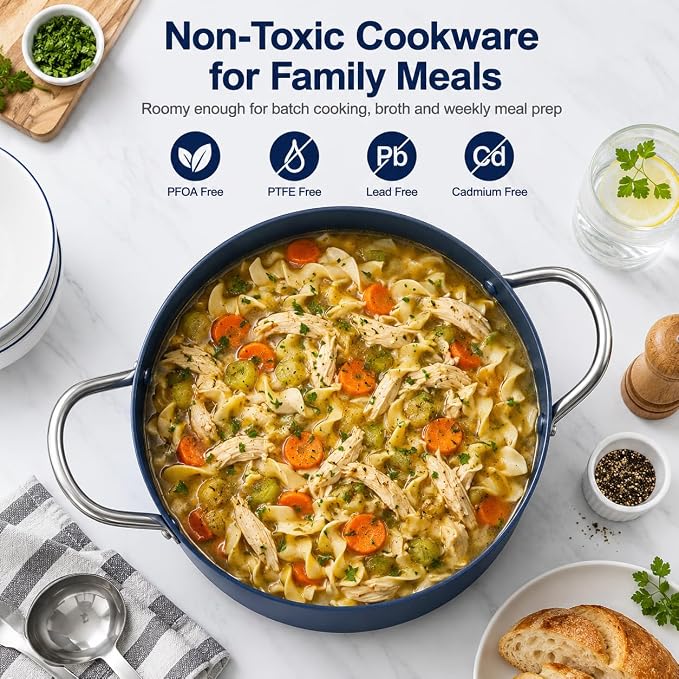 MICHELANGELO 8 Quart Stock Pot with Lid, Ceramic Nonstick Soup Pot for Family Meals, Batch Cooking, Broth, Seafood Boil & Meal Prep, Non Toxic Induction Stockpot with Stainless Steel Handles, Blue