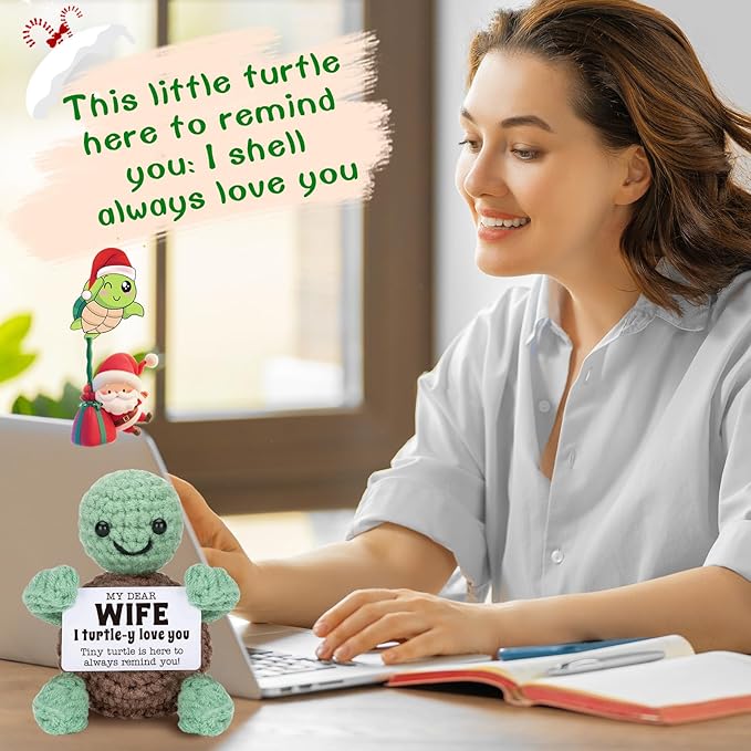 4THFARMES Mini Funny Turtle Gifts for Wife Mothers Day from Husband, Birthday for Wife Wifey Romantic, I Love You Small Cool Cute Stuff Things, Handmade Emotional Positive Crochet Turtle
