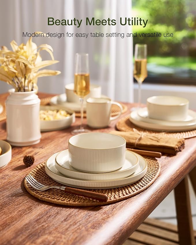 Famiware Star 24-Piece Stoneware Dinnerware Sets with Trim, Service for 6 - Ceramic Mugs, Plates, Bowls, Dishes for Everyday/Party/Formal Use, Chip/Scratch Resistant, Microwave/Dishwasher Safe, White