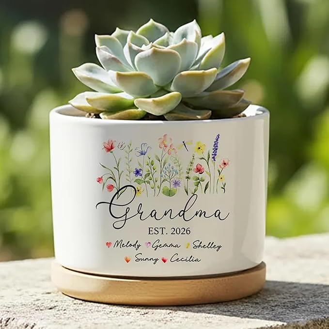 Personalized Grandma Flower Pot, Custom Grandma Garden Planter with Kids Name, Mother Day Plant Pot, Gift for Gigi, Mimi, Nanny, Nana, Family Planter