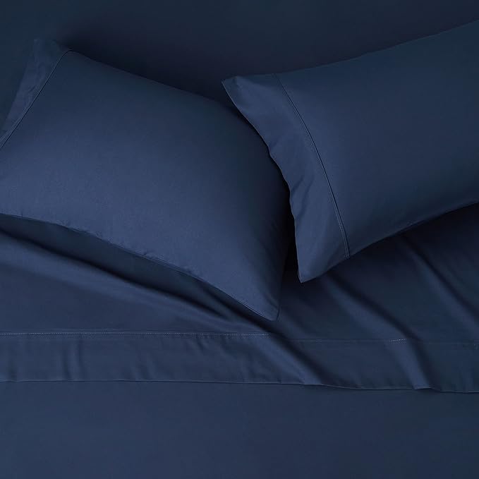 Amazon Basics Lightweight Super Soft Breathable Brushed Microfiber 4 Piece Bed Sheet Set with 14-Inch Deep Pockets, Wrinkle Resistant, Queen, Navy Blue, Solid