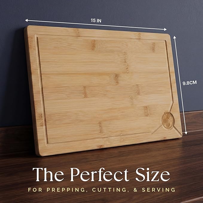 Deer & Oak Large Bamboo Chopping Board 15" x 9.8" x 0.8", Premium Wooden Kitchen Cutting Board for Meat & Vegetables, Pre-Oiled, Water Resistant, Knife-Friendly