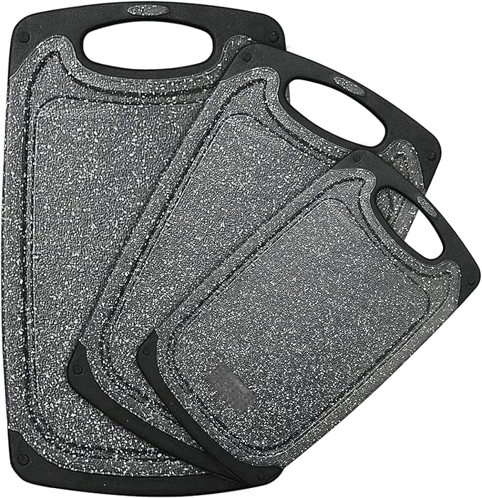 Plastic Cutting Board, 3 Pieces Dishwasher Safe Cutting Boards with Juice Grooves, Easy Grip Handle, Non-Slip, with Grinding Area for Grinding Garlic and Ginger（Dark Grey, XL）
