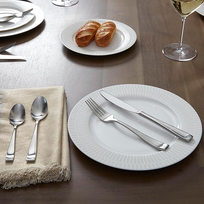 Oneida Silverware Set, Moda Fine Teaspoons Flatware Set, Service For 4, 18/10 Stainless Steel Spoons, Dishwasher Safe Utensils, Home And Kitchen, Spoons, Tea spoon (Silver, 4 Piece)