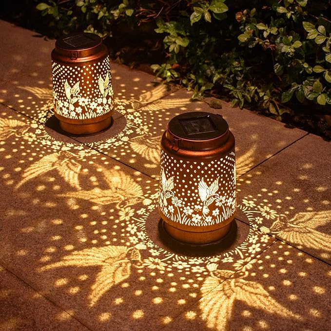 Mothers Day Gifts, Birthday Gifts for Women, Solar Lanterns Outdoor Waterproof, Hummingbird Garden Decor Metal Hanging Decorative Solar Lights for Patio Yard, Gardening Gifts for Women Mom Grandma