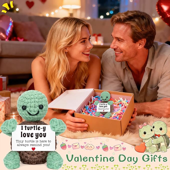 4THFARMES Mini Funny Turtle Crochet for Her Him, Wife Husband Girlfriend Boyfriend I Love You Gifts, Anniversary Birthday Gifts Small Cute Stuff Things, Turtle Easter Decorations Decor