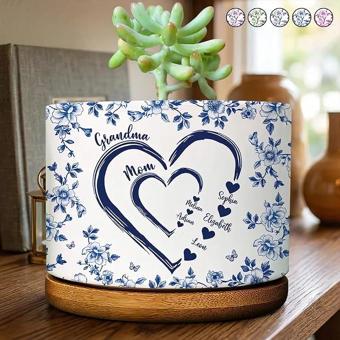 Personalized Mom & Grandma Heart Plant Pot, Custom Mama & Nana Generation Planter, Toile De Jouy Style Ceramic Flower Pot, Grandma Gift, Mom Gifts