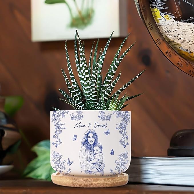 Personalized Mom Photo Plant Pot, Custom Toile De Jouy Mother Day Portrait Planter, Mom Gift, Gifts from Daughter, Grandma Gifts
