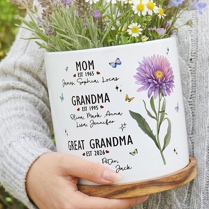 Personalized Mom Grandma Great Grandma Flower Pot, Custom Grandma Garden Birth Month Flowers Planters, Plant Pot for Nana, Gifts for Mom, Gigi Gift