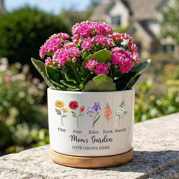Personalized Mom Flower Pot, Custom Birth Flower Planter with Kids Names, Mom's Garden Plant Pot, Custom Grandma Gift, Gift for Mimi, Mama, Nana, Gigi