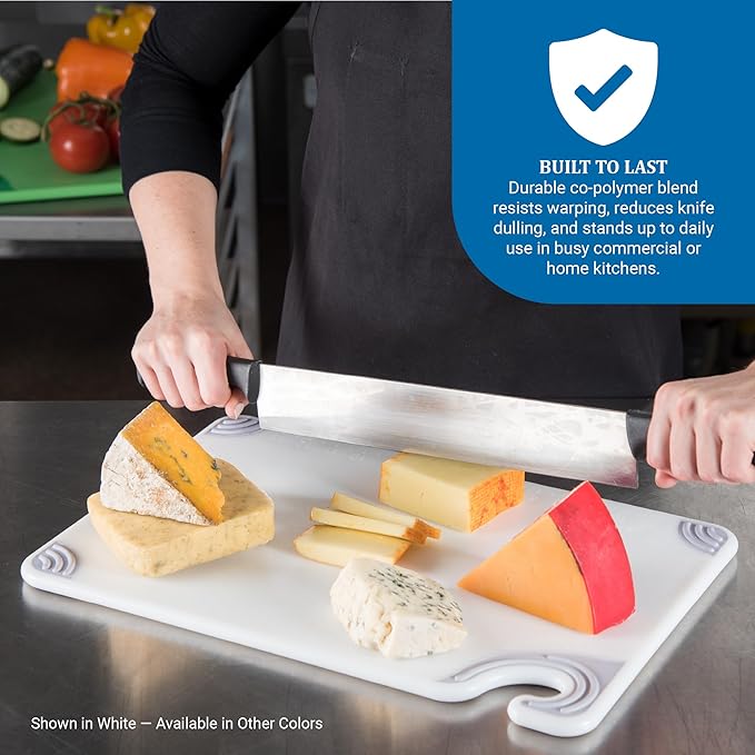 San Jamar Saf-T-Grip Plastic Cutting Board with Safety Hook, 12" x 18" x 0.5", Blue