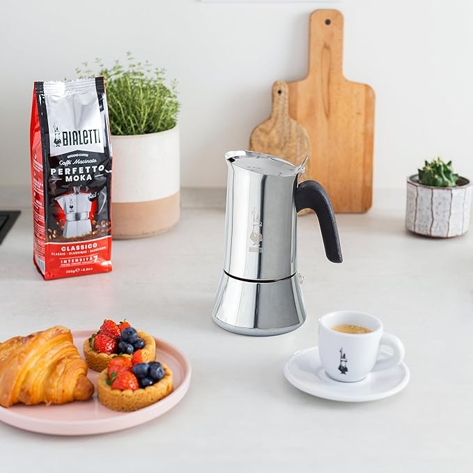Bialetti New Venus Induction Stovetop Espresso Maker – Stainless Steel Espresso Coffee Maker for All Cooktops, Including Induction, 10 Espresso Cups (15.5 oz), Silver