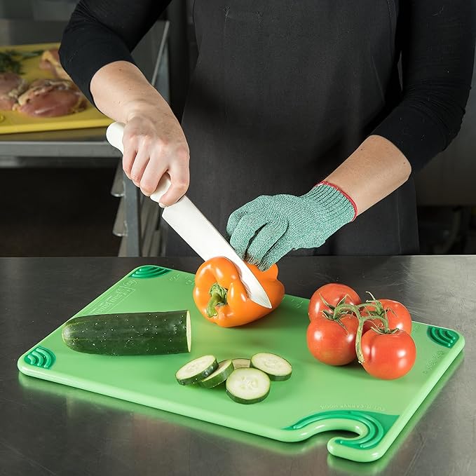 San Jamar Saf-T-Grip Plastic Cutting Board with Safety Hook, 12" x 18" x 0.5", Green (Pack of 2)