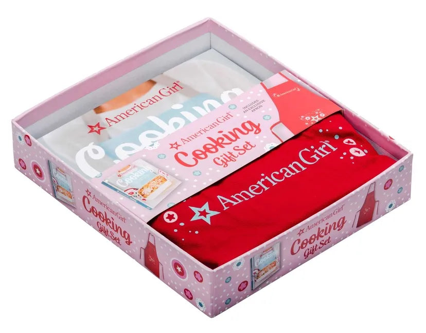 American Girl Cooking Gift Set: Recipes for Delicious Snacks, Meals & More (Kid's Cookbook, American Girl Doll) - Hardcover