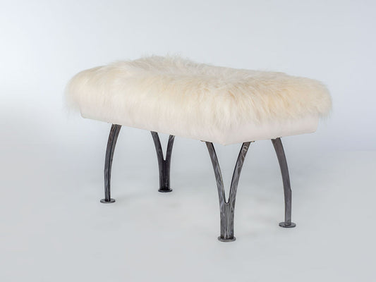 32″ Split Leg Bench (Icelandic Fur)